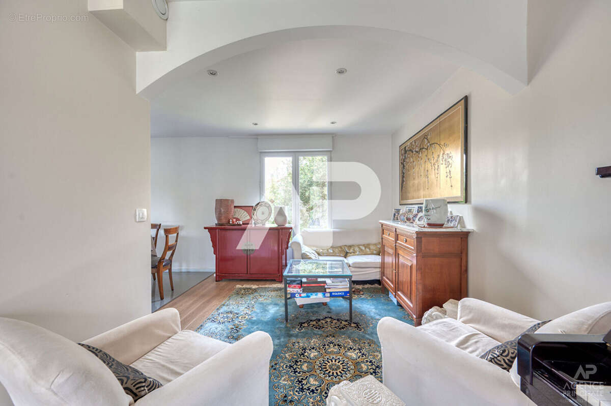 Maison à RUEIL-MALMAISON