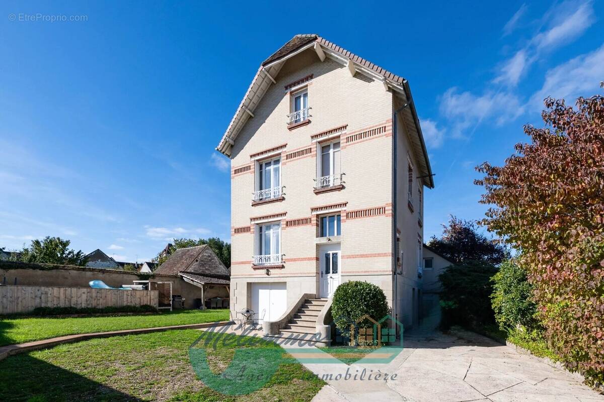 Maison à SENS