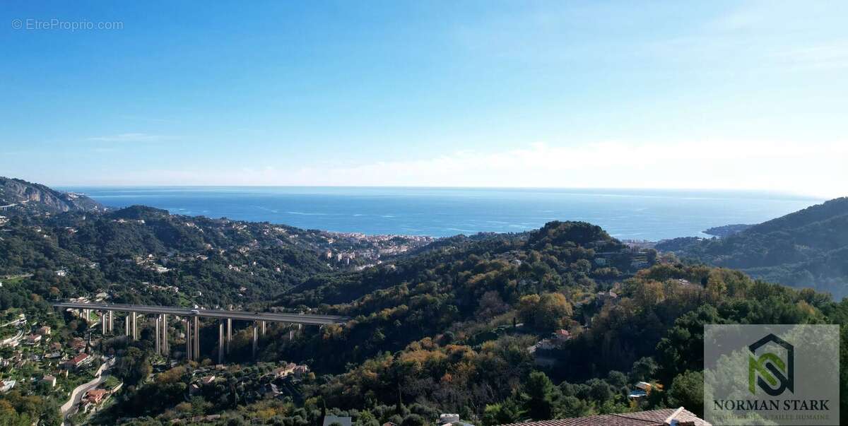 Maison à SAINTE-AGNES
