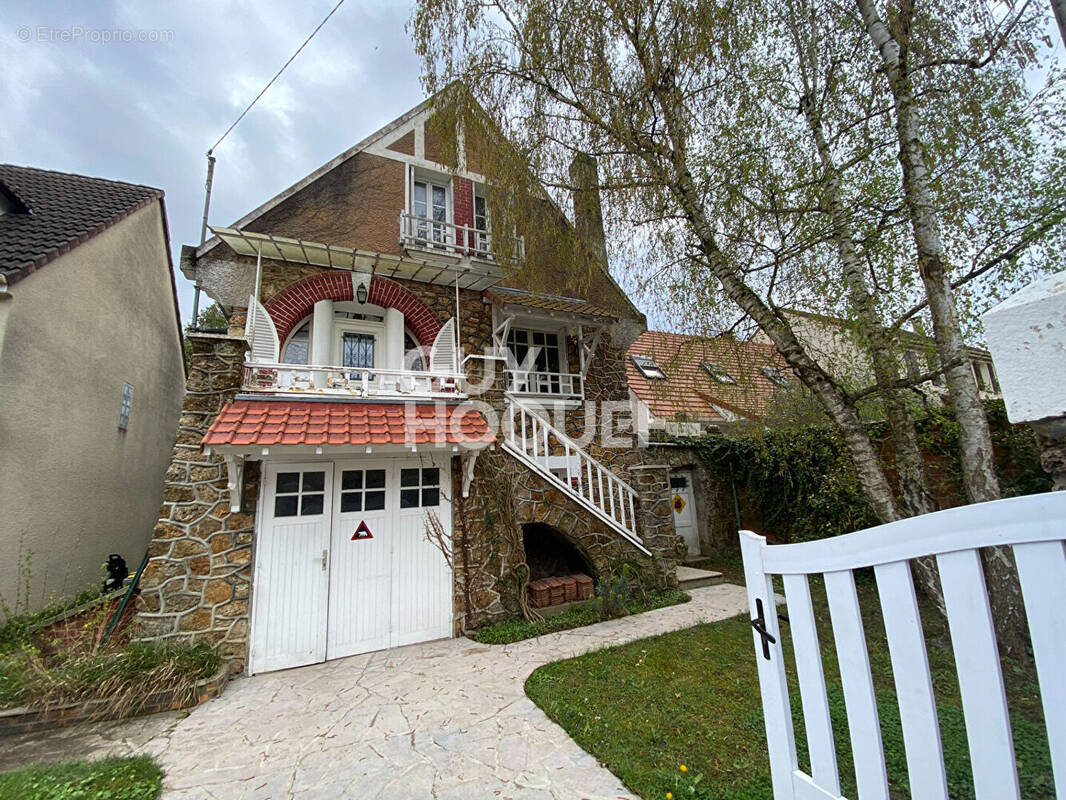 Maison à GOURNAY-SUR-MARNE