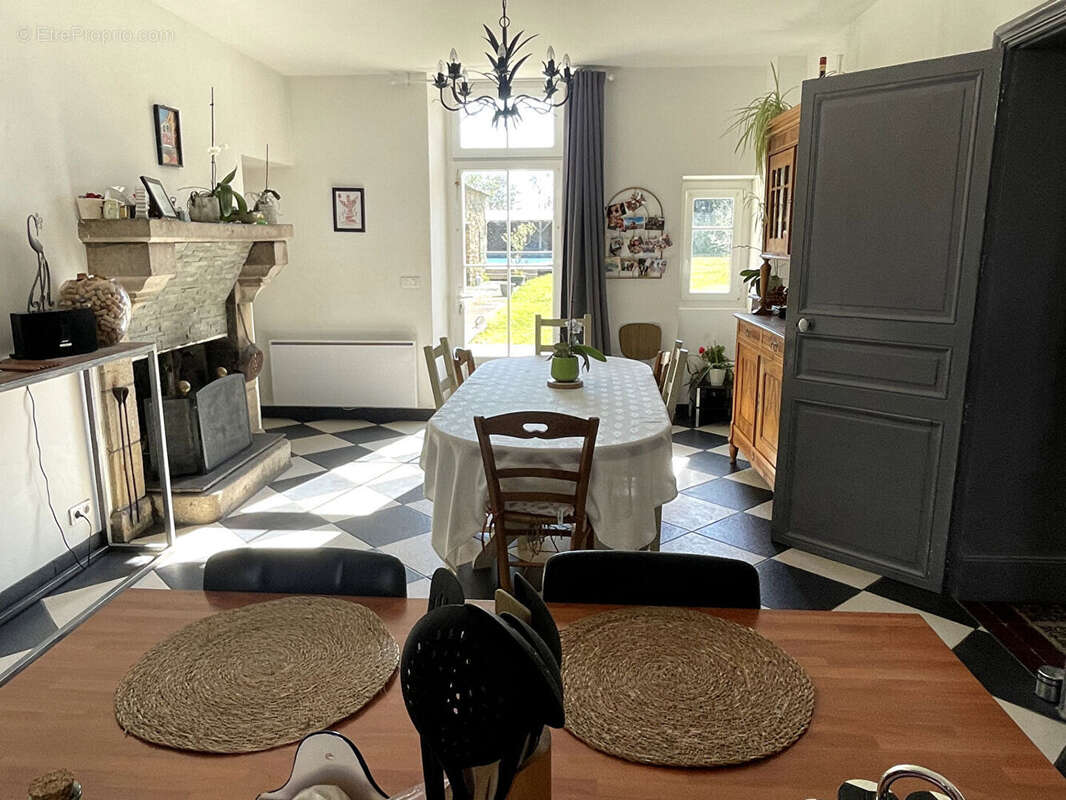 Maison à LA LIMOUZINIERE