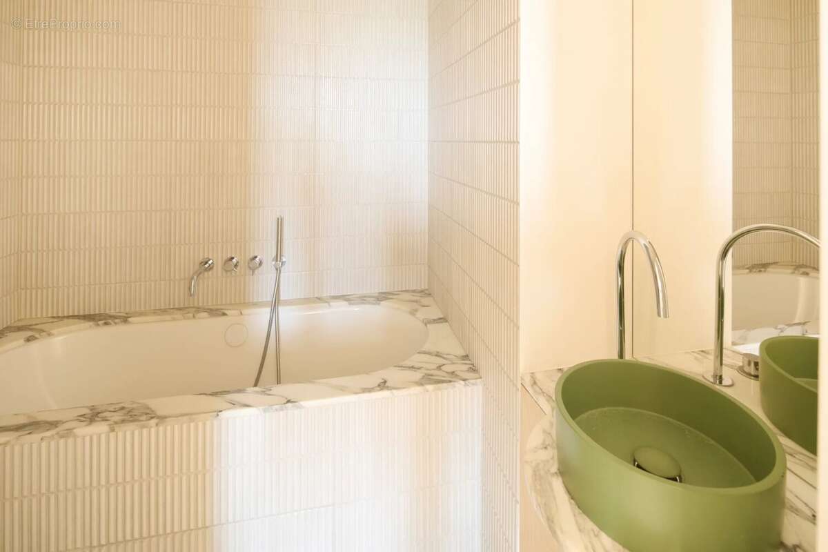 Appartement à PARIS-5E