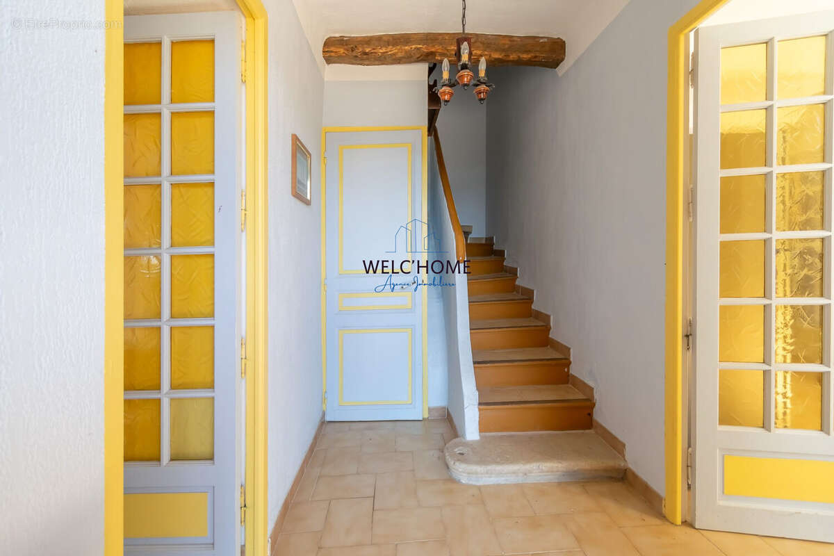 Maison à BAUDINARD-SUR-VERDON