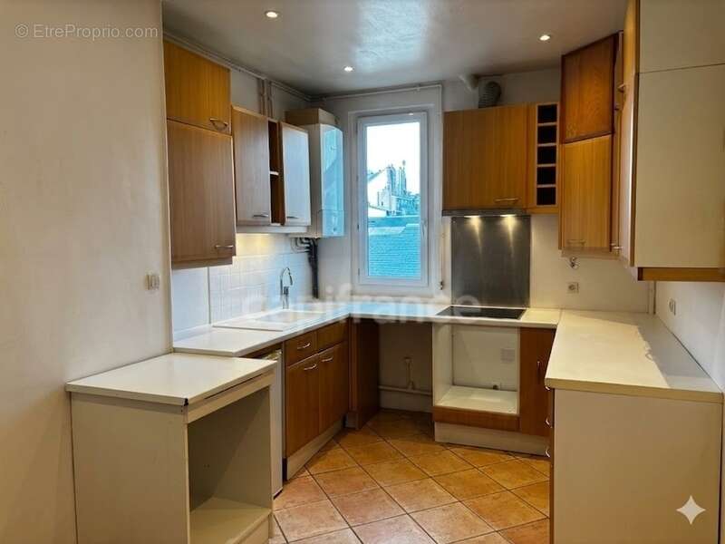 Appartement à PARIS-7E