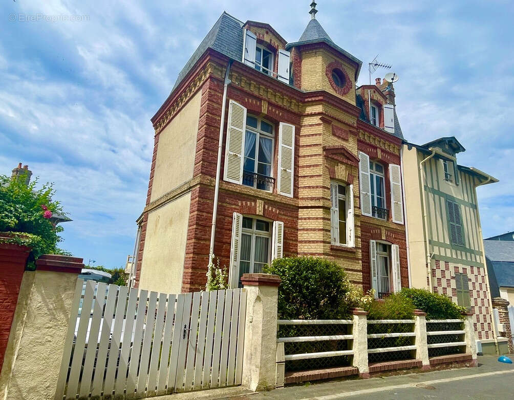 Maison à VILLERS-SUR-MER
