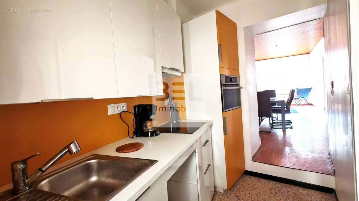 Appartement à BAGNOLS-SUR-CEZE