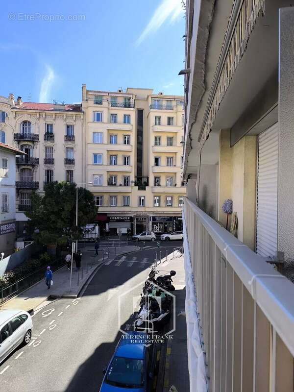 Appartement à NICE