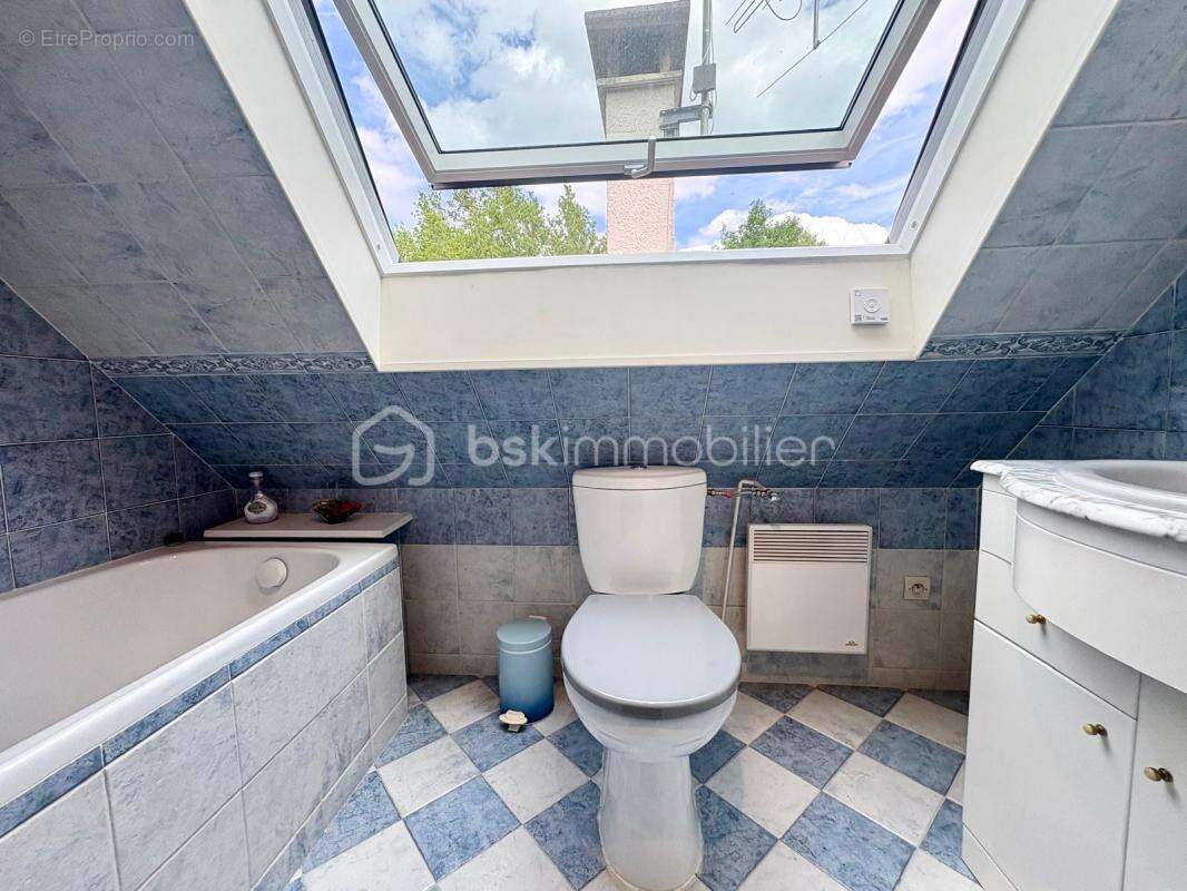 Maison à BALLAINVILLIERS