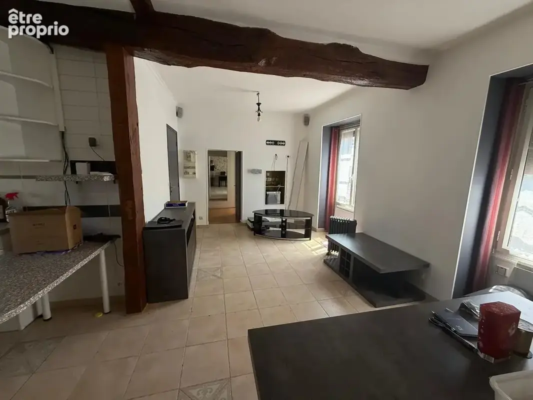 Immeuble locatif (commerce et 2 appartements)  - Au coeur du Village de Montesson - photo 2