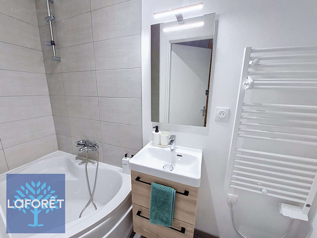 Appartement à CHARLY