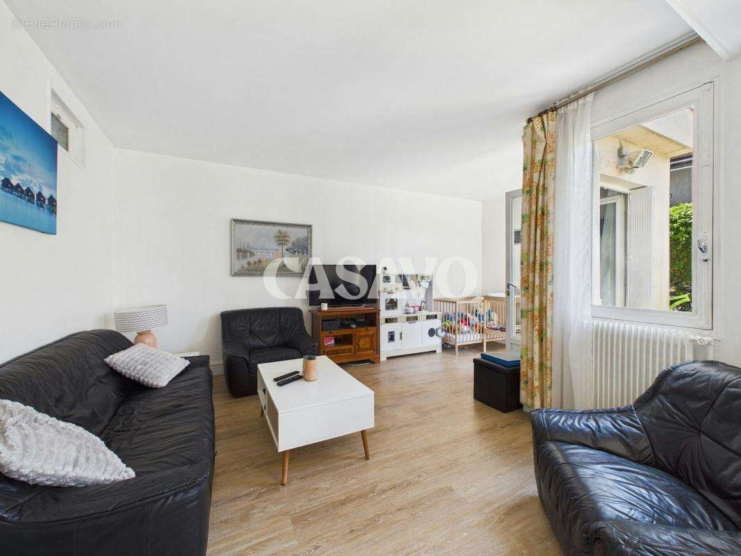 Vente Maison 4 pièces de 68m² - 92210 Saint-Cloud - photo 8