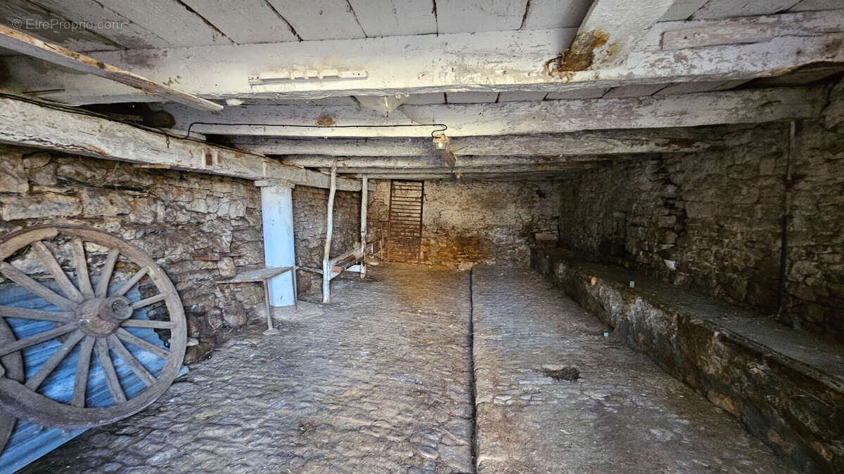 Maison à PIERREFICHE