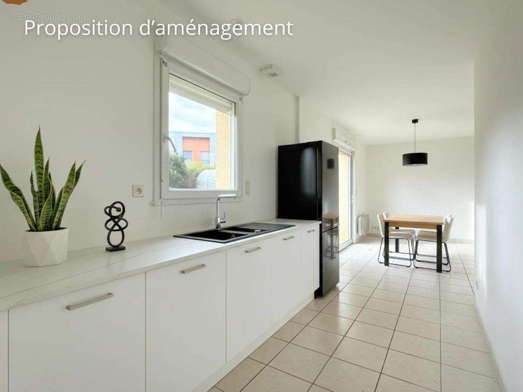 Maison à LA MEAUGON