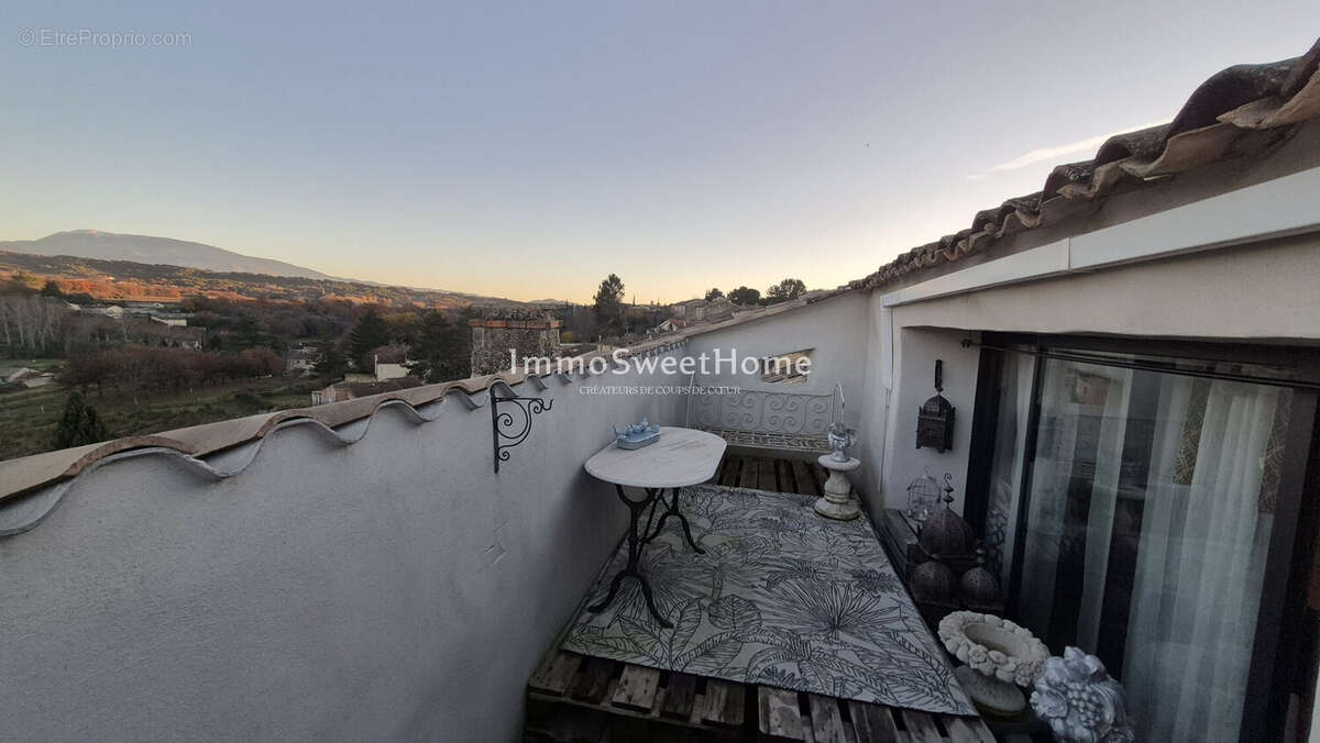 Appartement à MIRABEL-AUX-BARONNIES