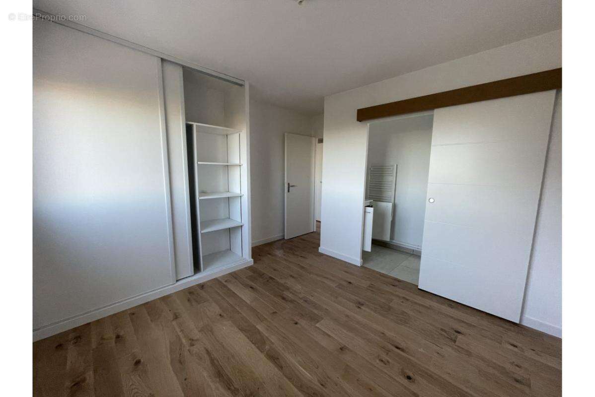 Appartement à AUZEVILLE-TOLOSANE