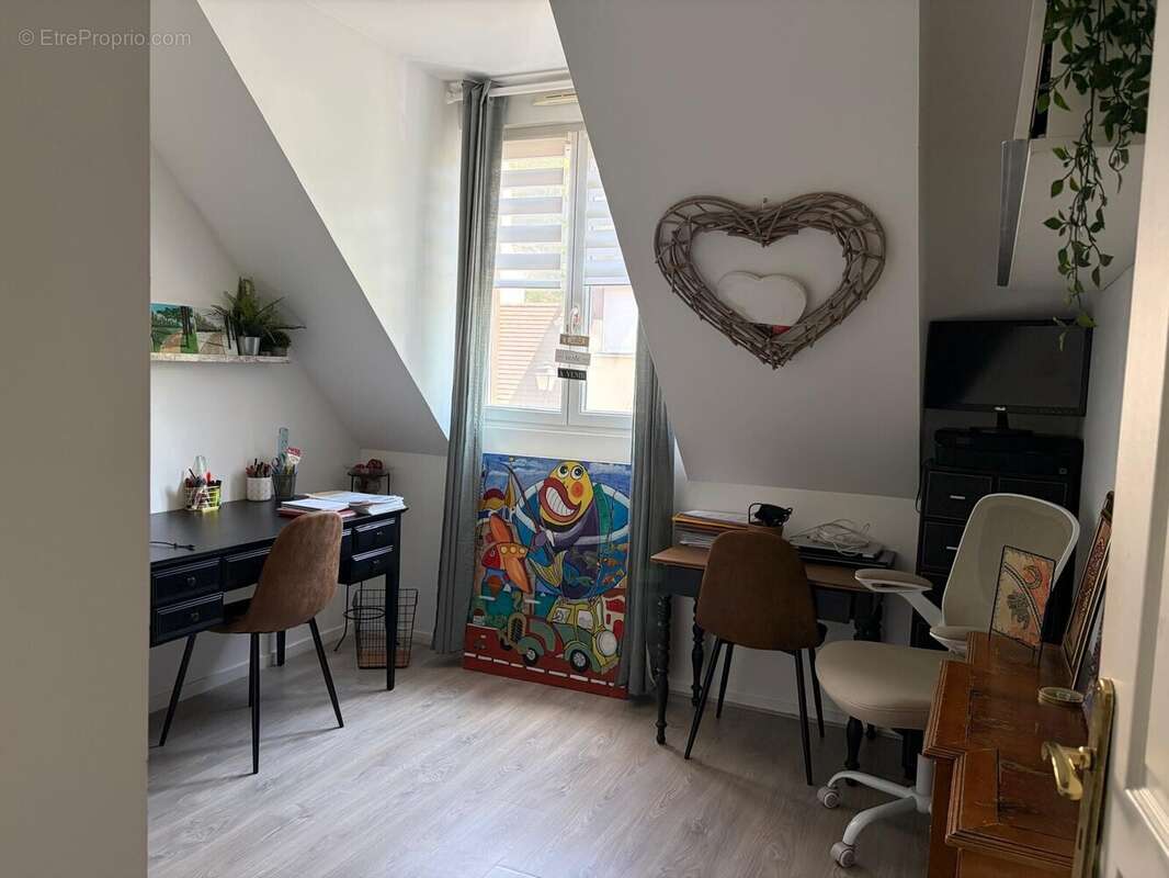 Maison à SAINTRY-SUR-SEINE