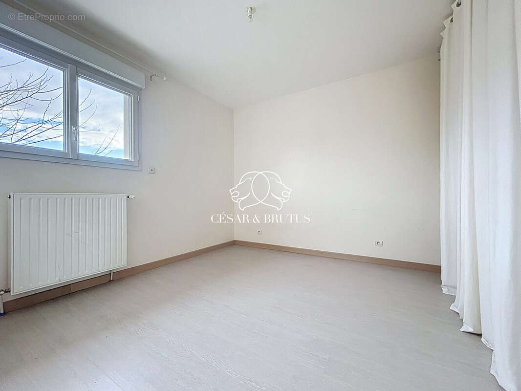 Maison à VILLEFONTAINE