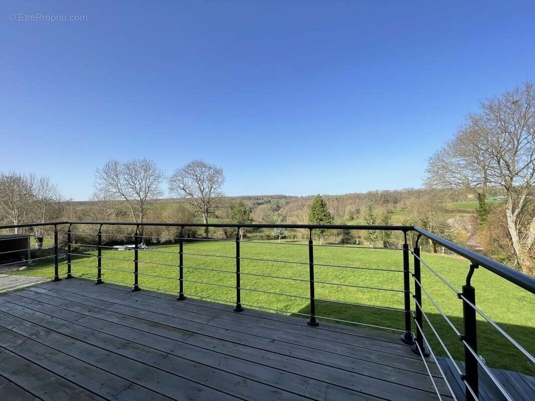 Maison 115 m² à Le Mesnil-Simon  - photo 2