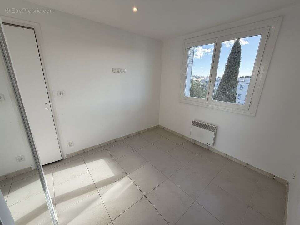 Appartement à MARSEILLE-13E