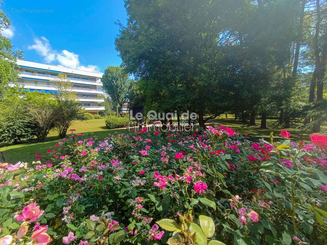 Appartement à MEYLAN