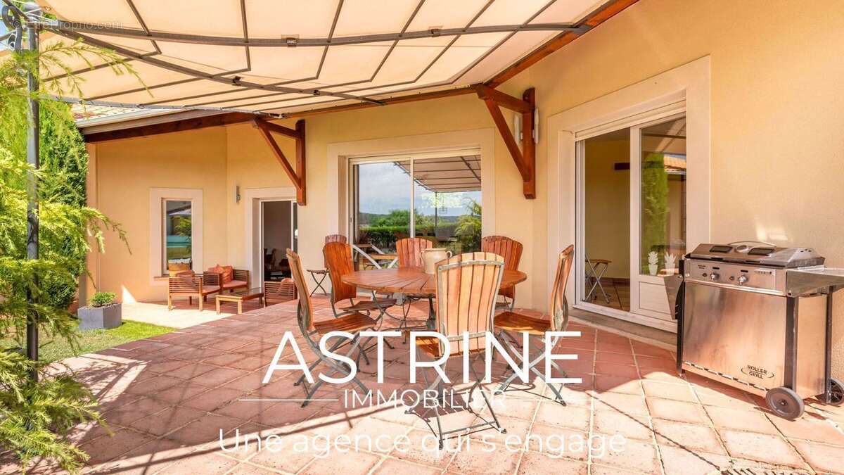Maison à JARDIN