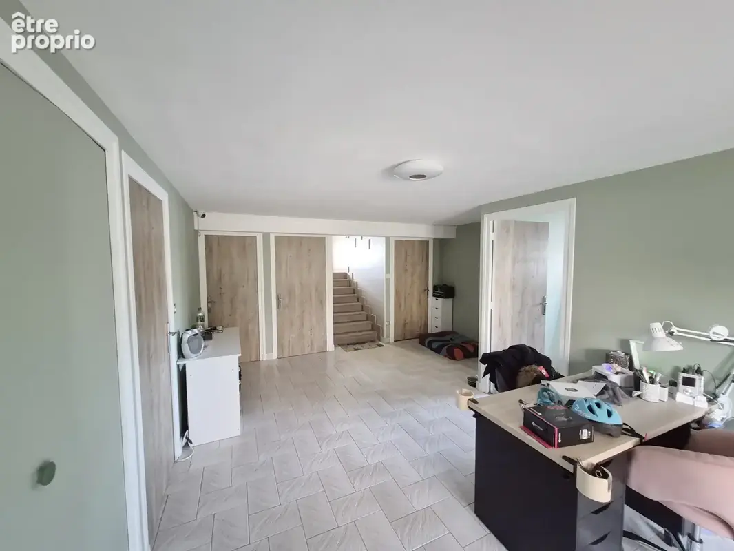 Maison familiale 296 m2   Piscine   2 logements   Secteur recherché - photo 9