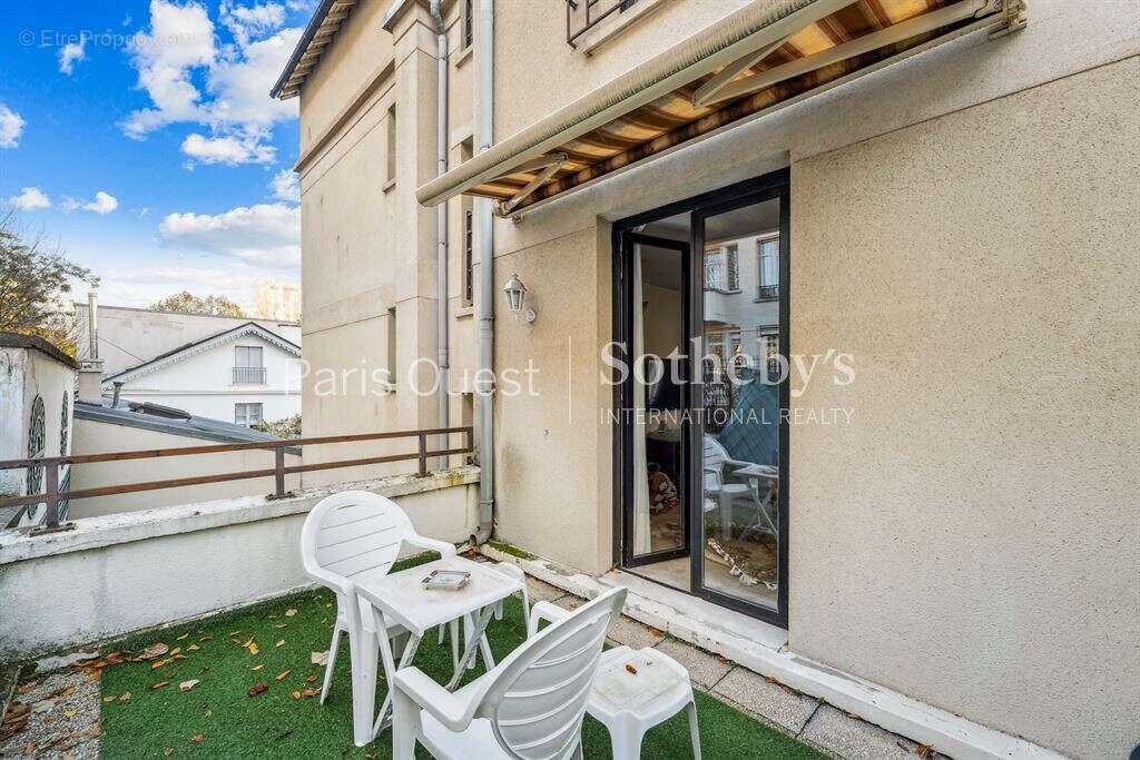 Maison à NEUILLY-SUR-SEINE