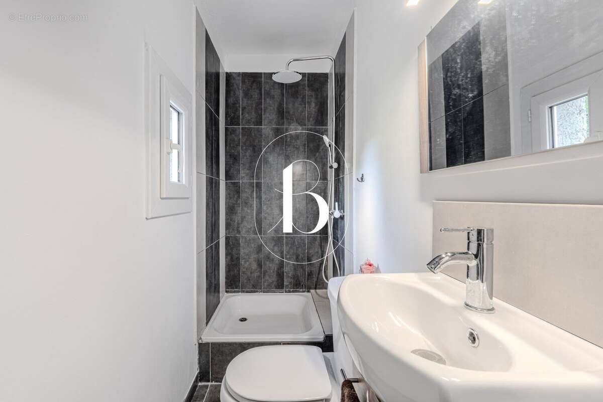 Maison 130 m² à Saint-Michel-D'euzet  - photo 25
