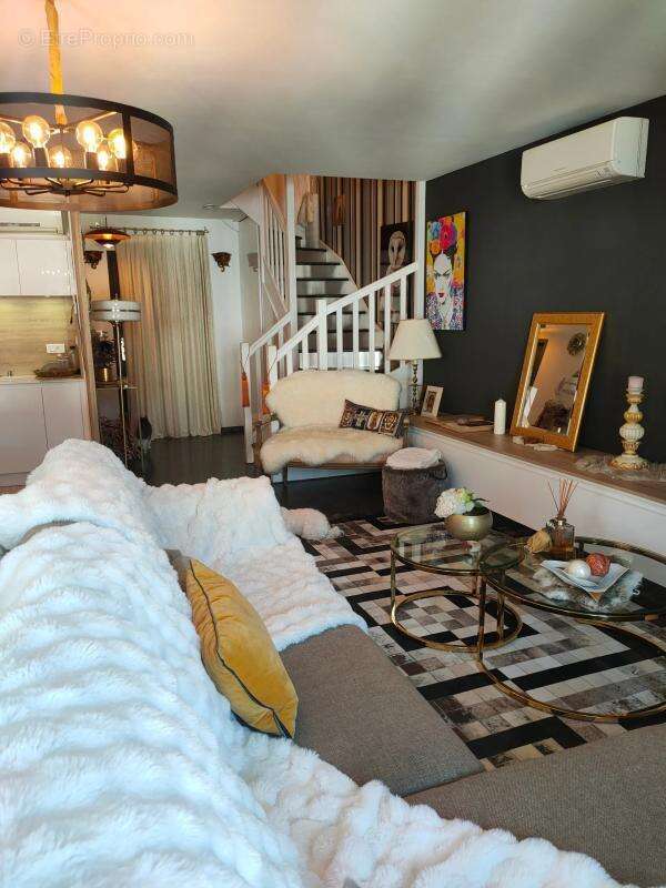 Appartement à AIX-LES-BAINS