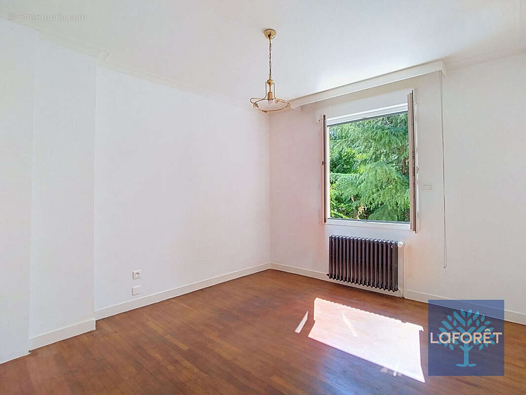 Maison La Roche-sur-yon 6 pièce(s) 90 m2 - photo 7