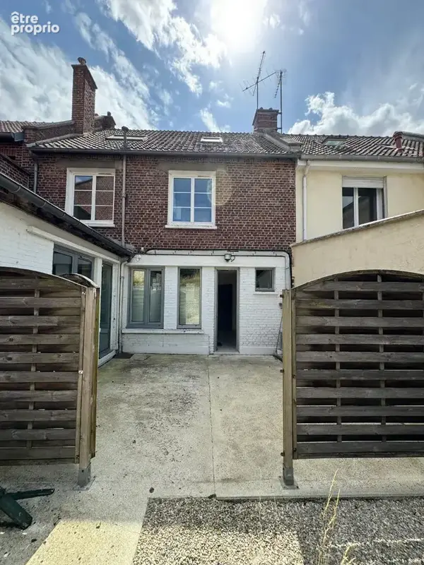 Immeuble Nesle 7 pièce(s) 110 m2 - photo 2