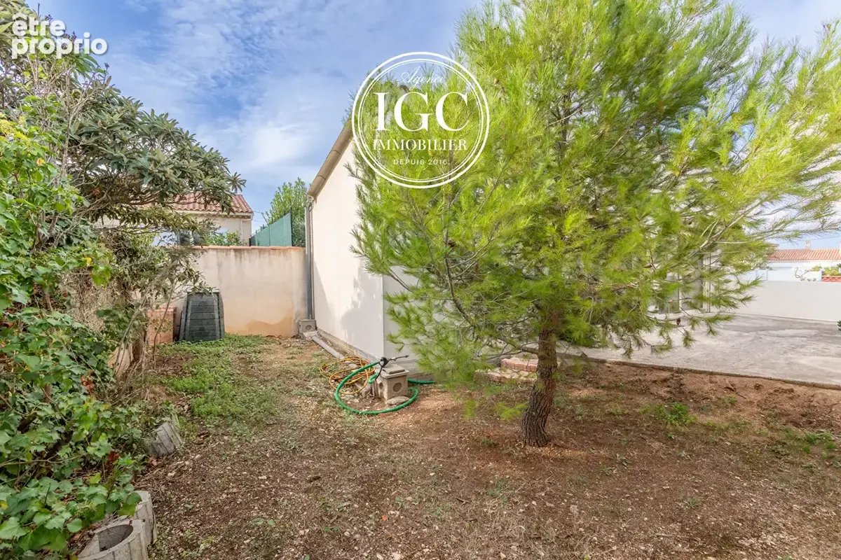 Maison plain pied - type 4 -  95 m² - garage et dependence - chateauneuf les martigues - photo 5