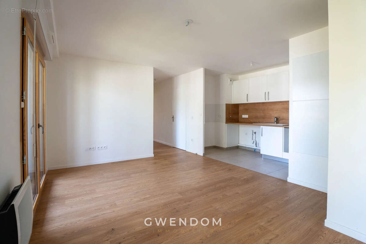 Appartement à TORCY