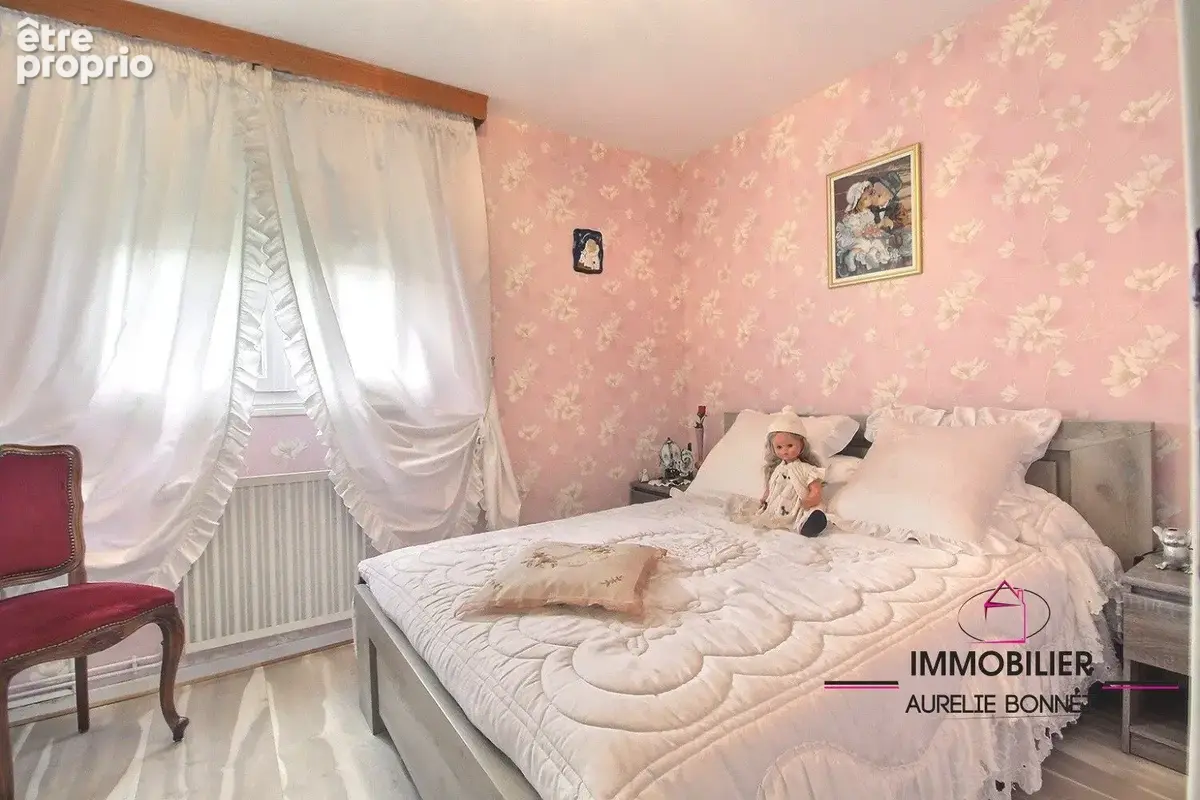 Maison 7 pièces 122 m² à vendre à Lisieux (14100) - photo 9