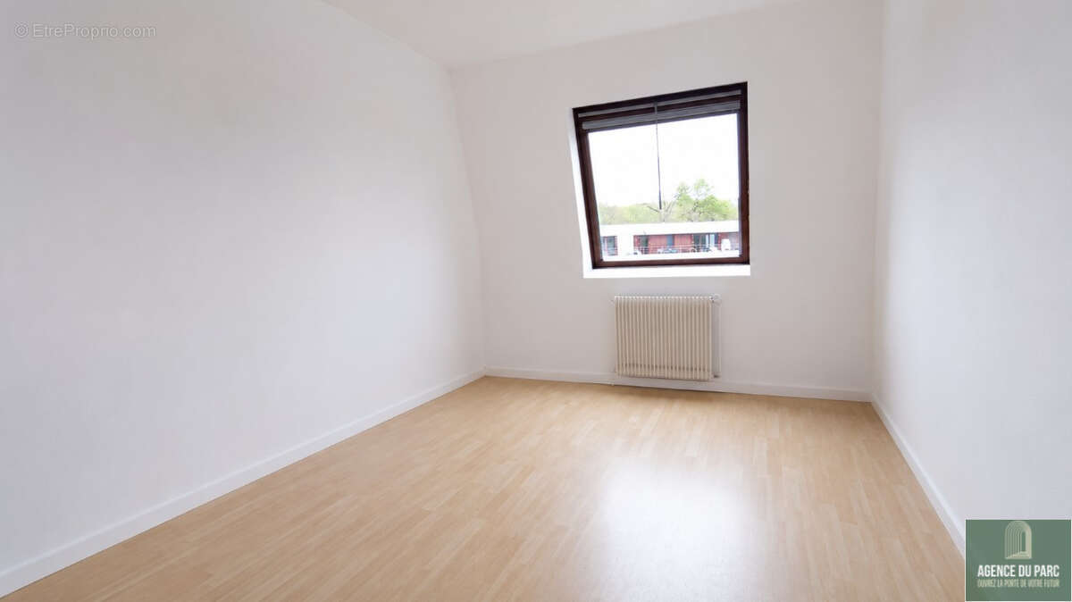 Appartement à VILLE-D'AVRAY