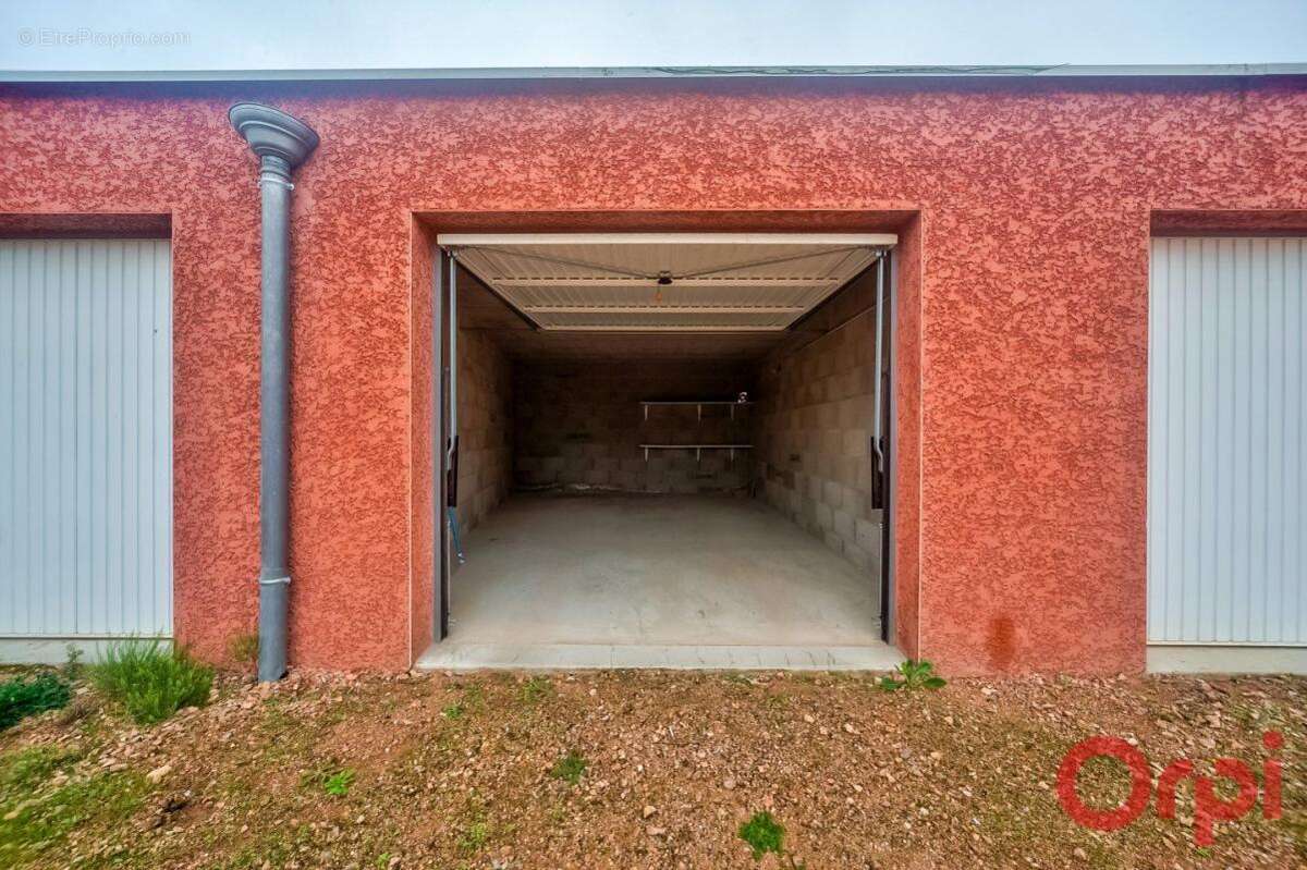 Appartement à CHARNAY-LES-MACON