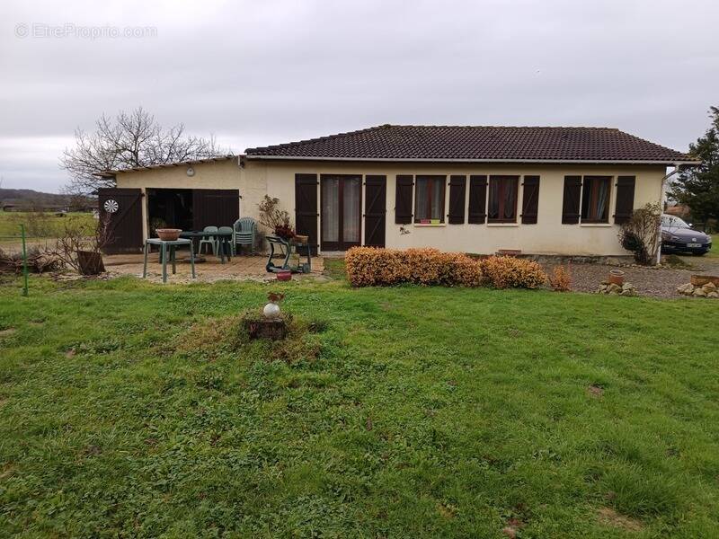 Maison à RENUNG
