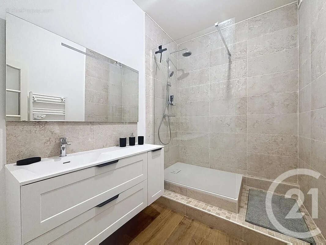 Appartement à MONTEREAU-FAULT-YONNE