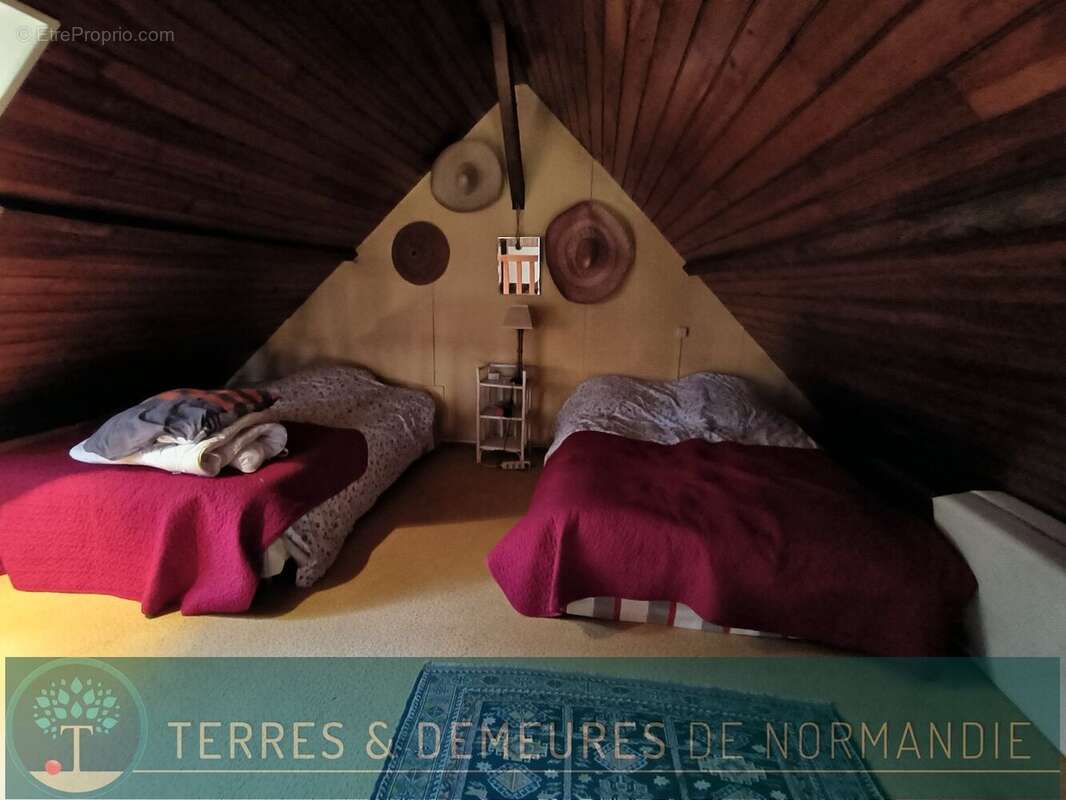 Maison à MOYAUX