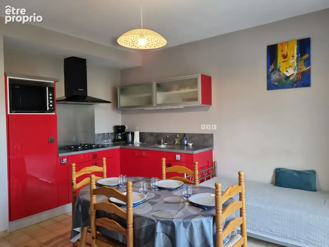 A vendre - saint pierre - proche de la plage - appartement t2 5 couchages - balcon - parking - photo 7