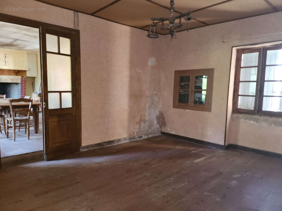 Maison à VILLAMBLARD