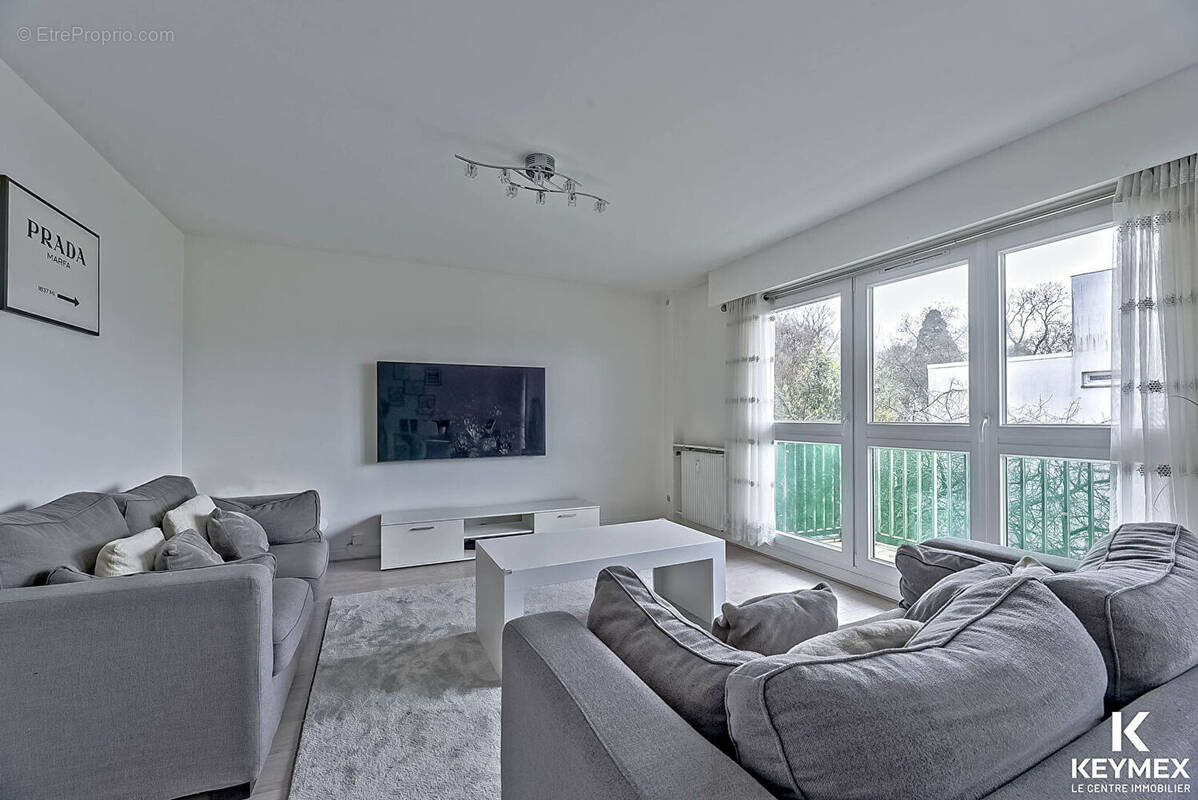 Appartement à SAINT-BRICE-SOUS-FORET