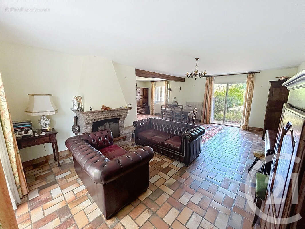 Maison à APPOIGNY