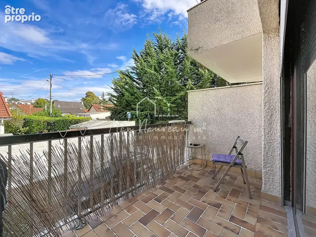 Appartement Noisy Le Grand 1 pièce(s) 26.86 m2 - photo 5
