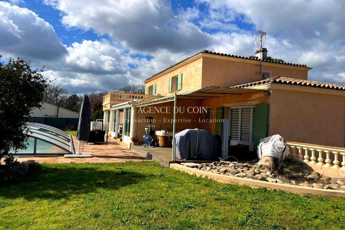 Maison à TRANS-EN-PROVENCE
