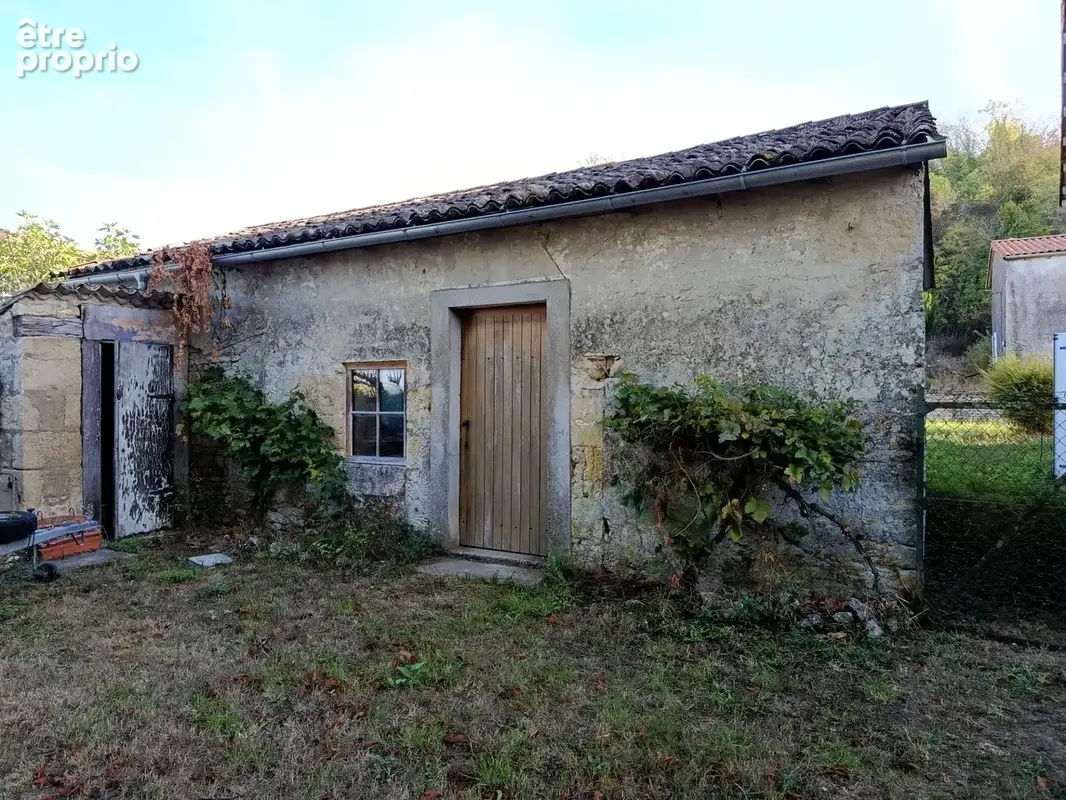 Maison Poitevine 9 pièces à 3 minutes de Saint Maixent L'école - photo 13