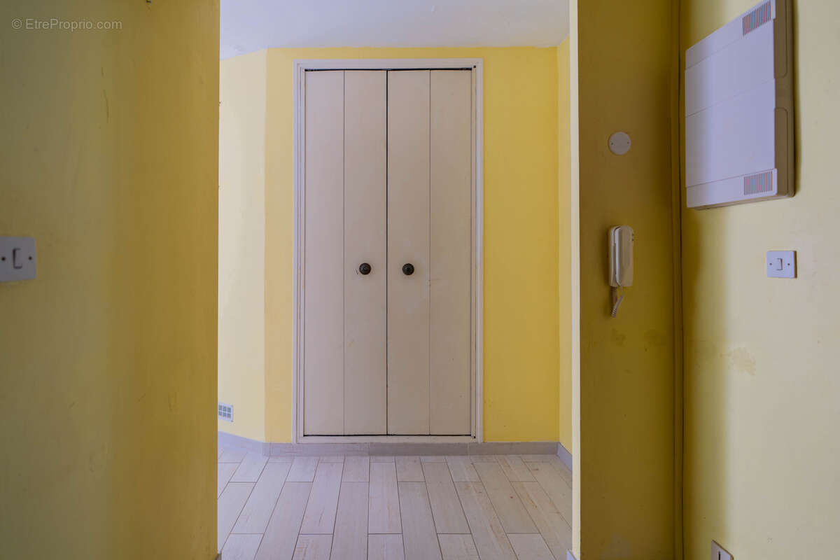 Appartement à SAINT-MANDRIER-SUR-MER
