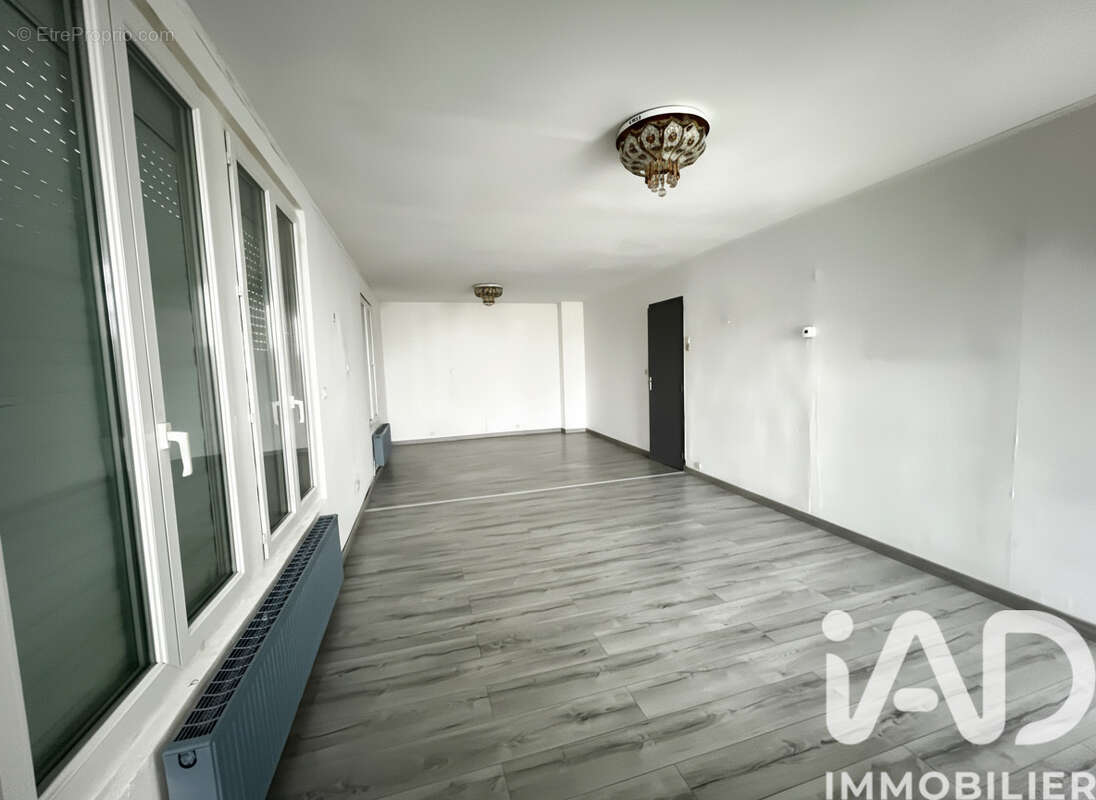 Photo 3 - Maison à CHARLEVILLE-MEZIERES