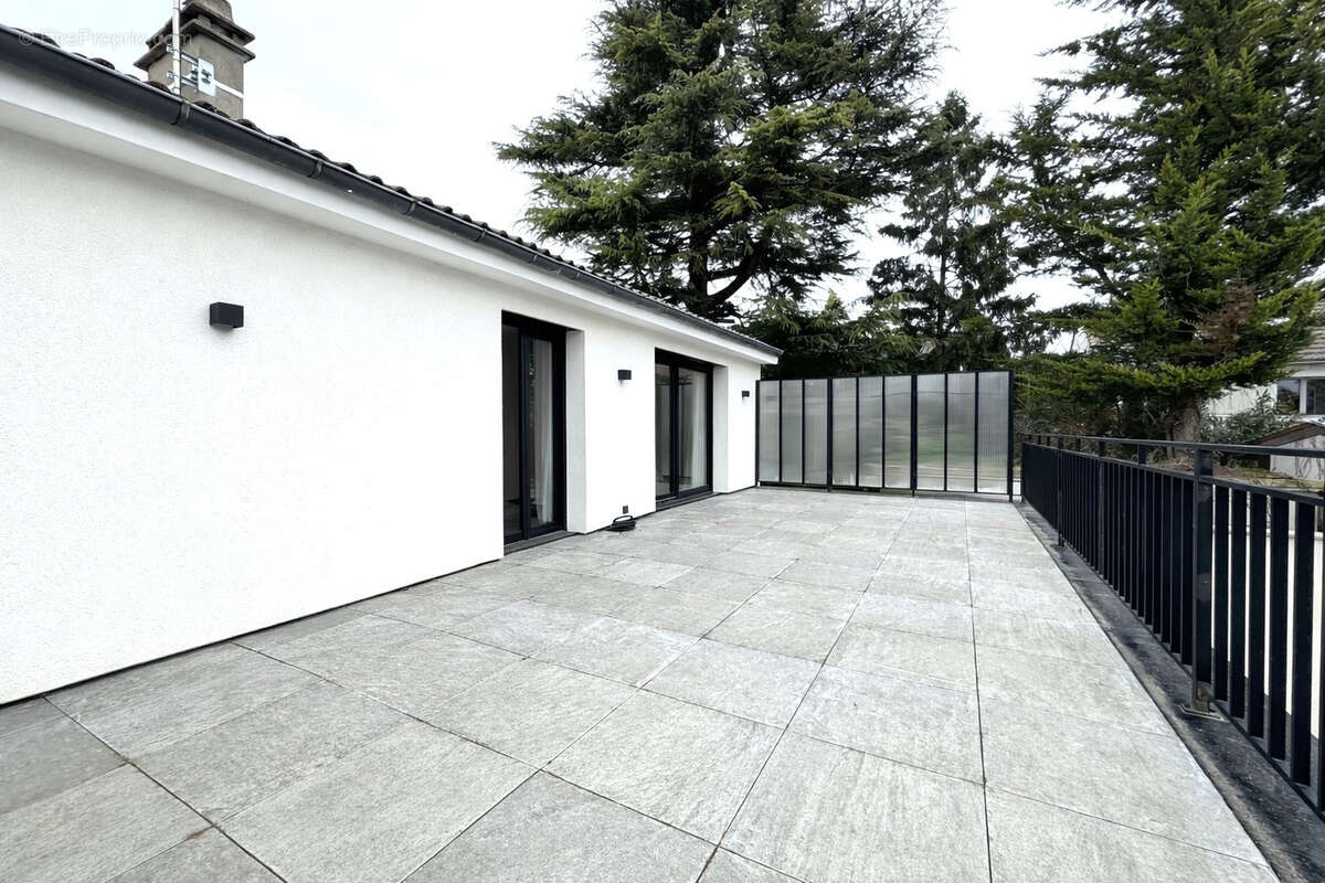 Maison à ORMESSON-SUR-MARNE