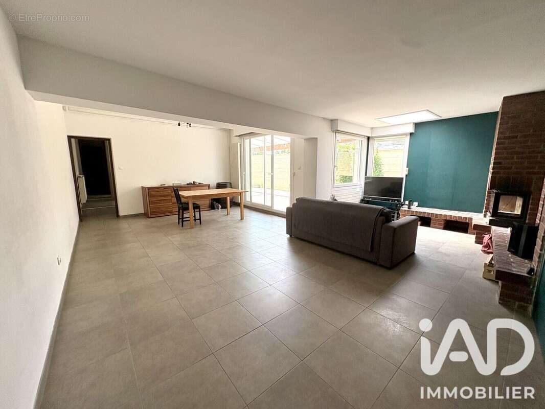 Maison 180 m² à Bauvin  - photo 2